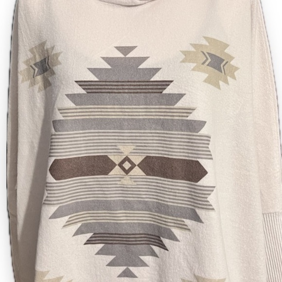 NWT Simply Southern Aztec Turtleneck Cowl Neck Sweater P2P 34” OSFA NWT - Picture 10 of 16